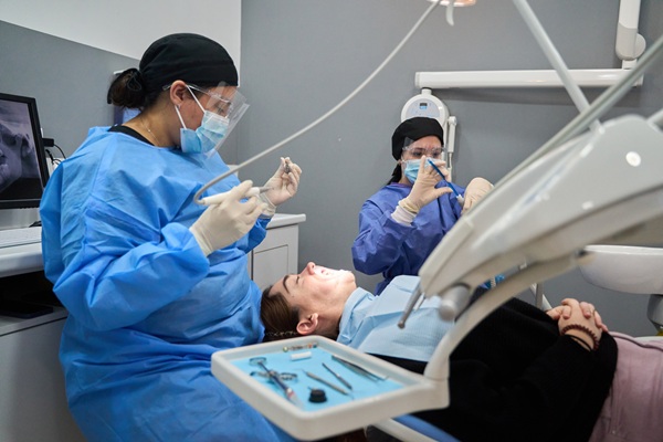 What Is Gum Grafting?